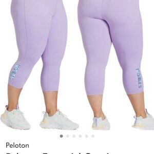 Peloton Women’s Lavender Capri Leggings